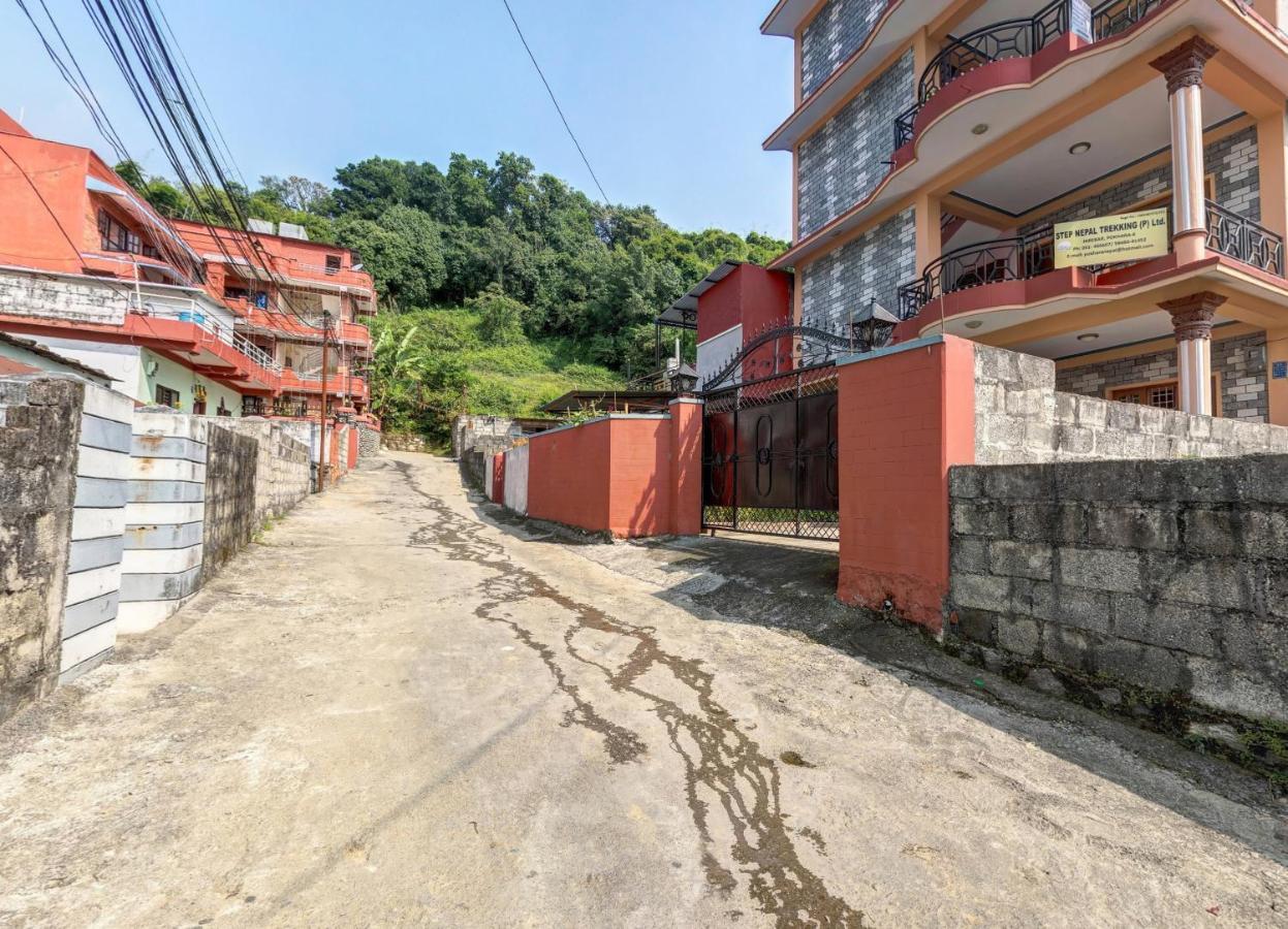 Pokhara Abroad Inn Zewnętrze zdjęcie